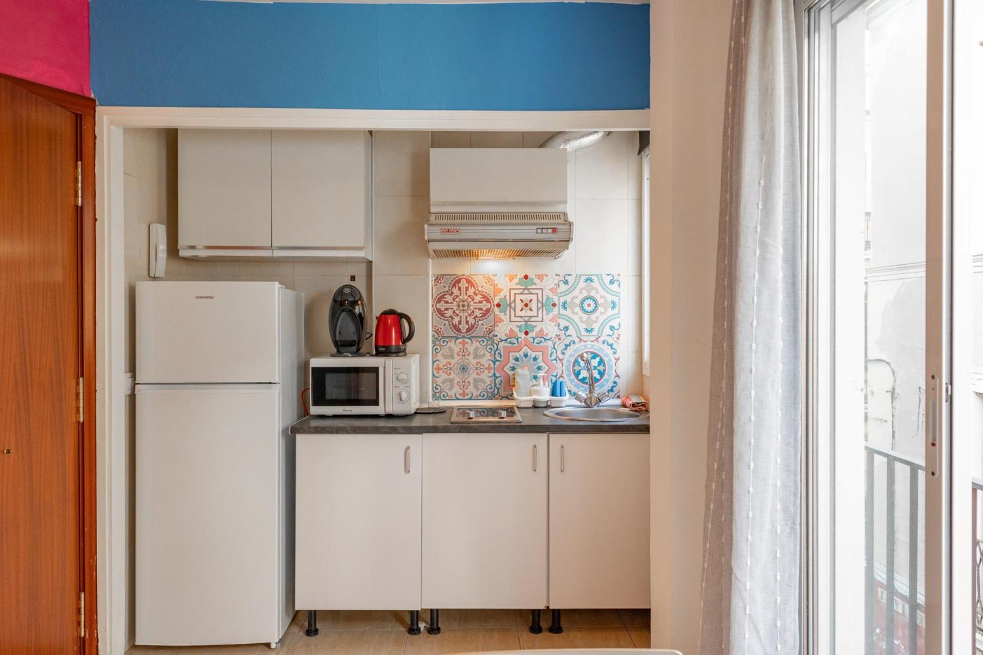 Duque Center Premium Suites, Free Parking Севилья Экстерьер фото