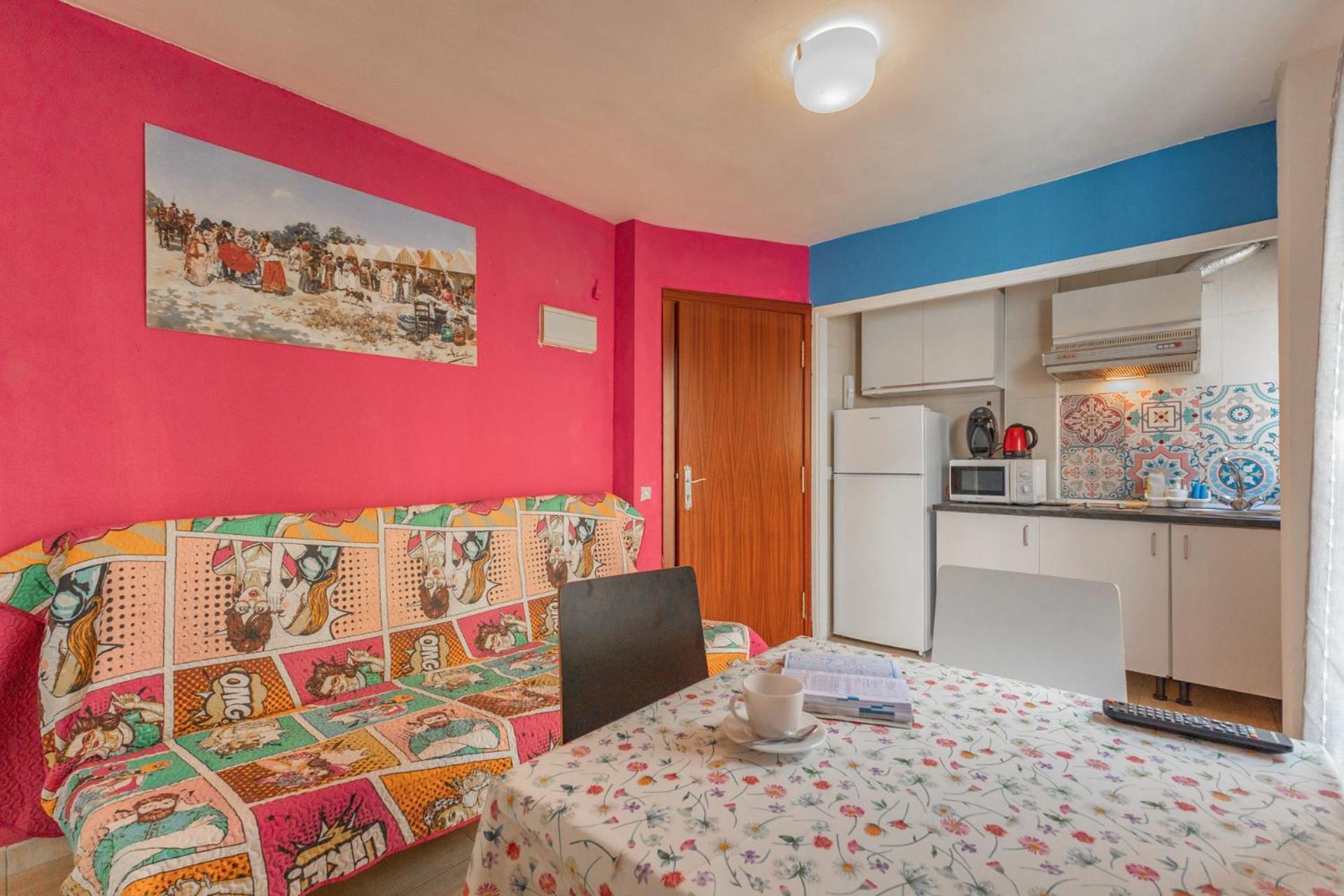 Duque Center Premium Suites, Free Parking Севилья Экстерьер фото