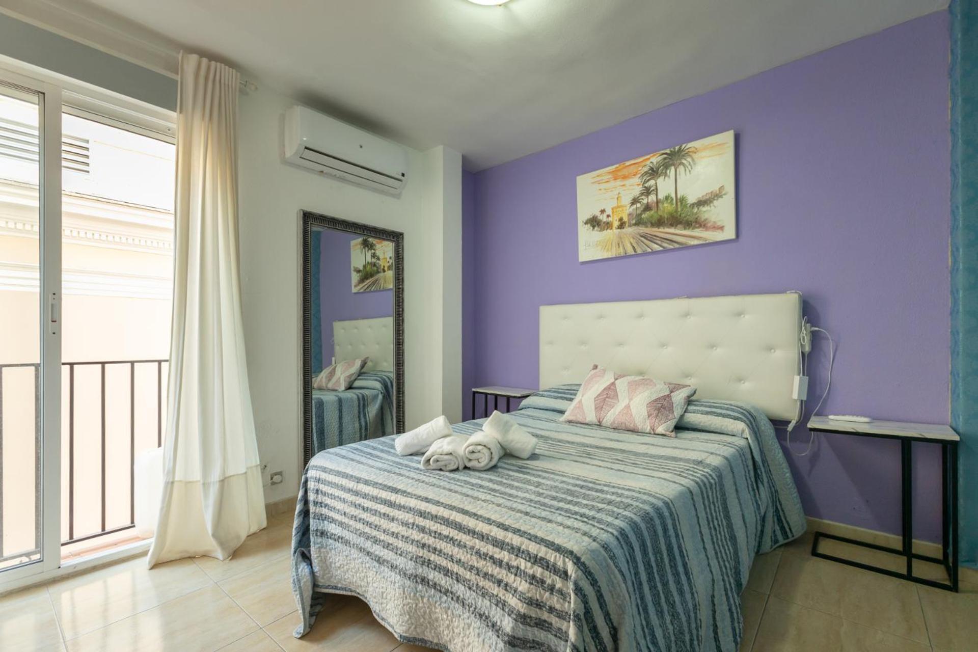 Duque Center Premium Suites, Free Parking Севилья Экстерьер фото