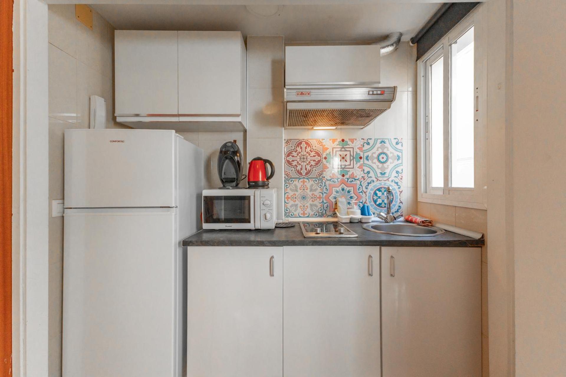 Duque Center Premium Suites, Free Parking Севилья Экстерьер фото